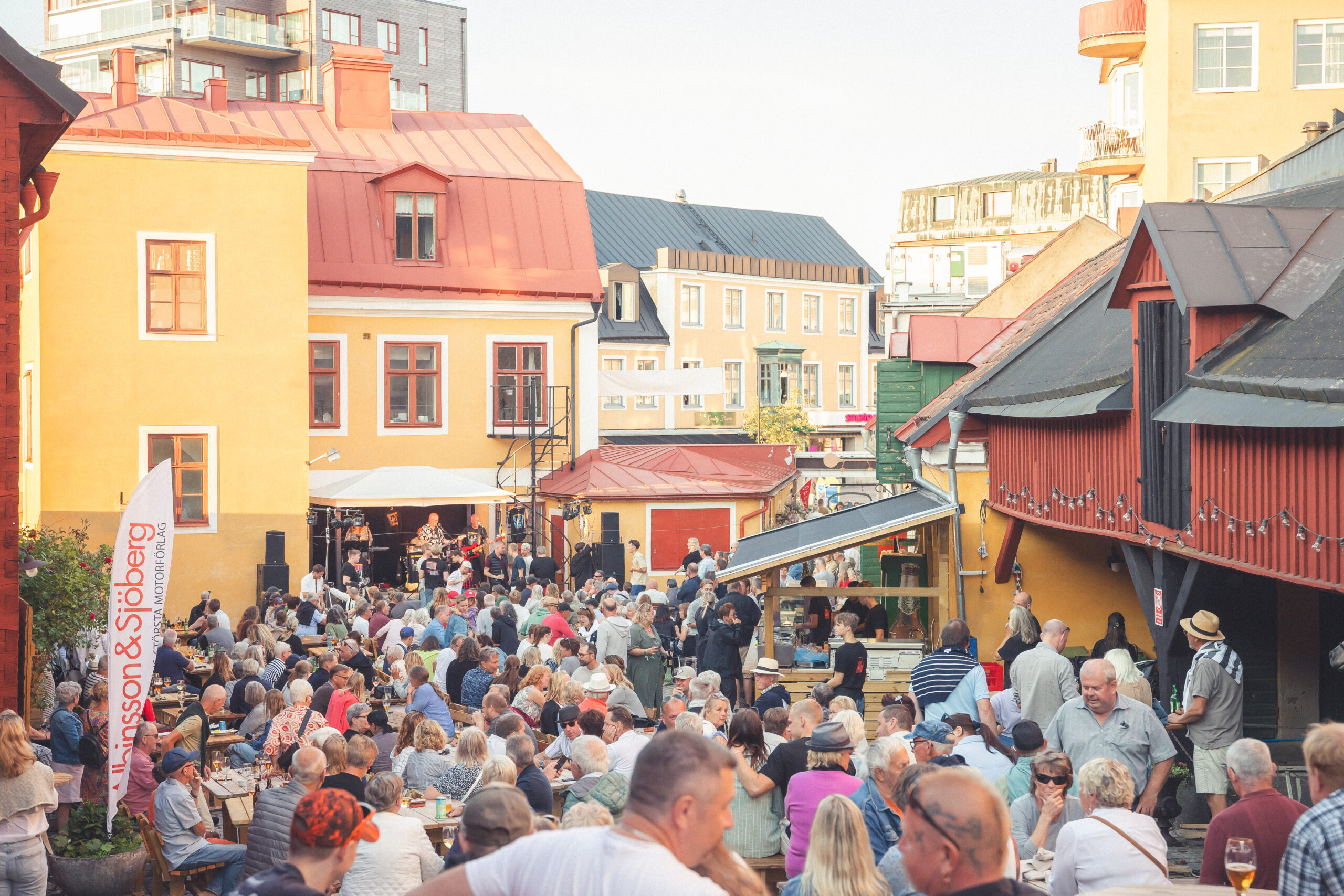 Livemusik på Bergqvistska Gården